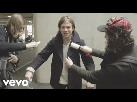 Cage The Elephant — Cage The Elephant - Cry Baby