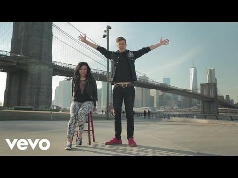 Matt & Kim — Matt and Kim - Hey Now