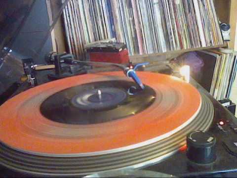 The Fortunes — the fortunes -- here it comes again 45 rpm