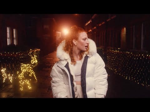 Jess Glynne — Jess Glynne - This Christmas (Amazon Original) [Official Video]