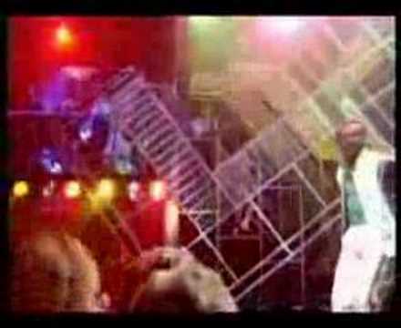 Phil Fearon & Galaxy — Phil Fearon & Galaxy - Dancing Tight (TOTP)