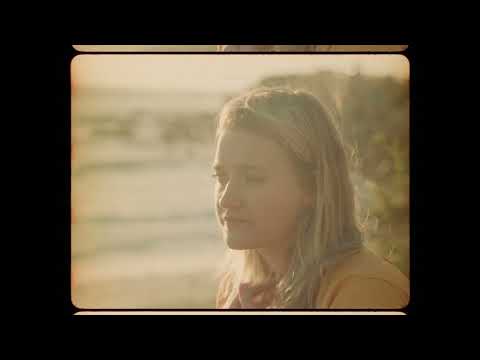Aly & AJ — Aly & AJ - Dead on the Beach (Official Video)