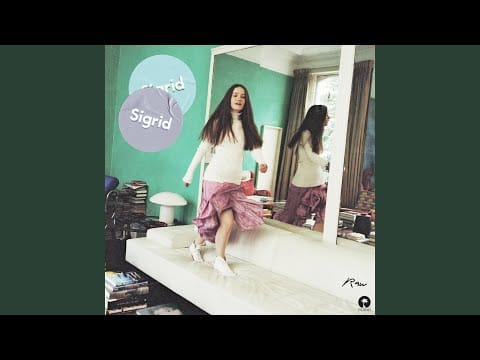 Sigrid (9) — Raw