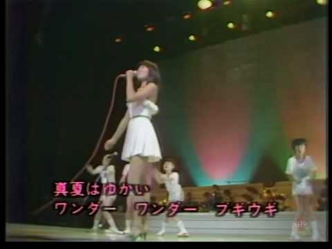 Mako Ishino — ワンダーブギ 石野真子 ミニスカ