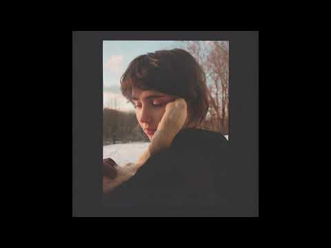 Clairo — Wade