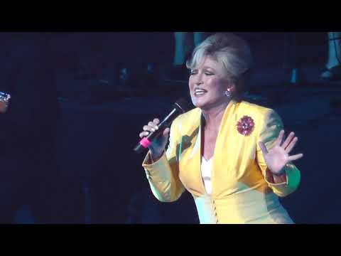 Angelica Maria — Angelica Maria Cuando Me Enamoro 2019