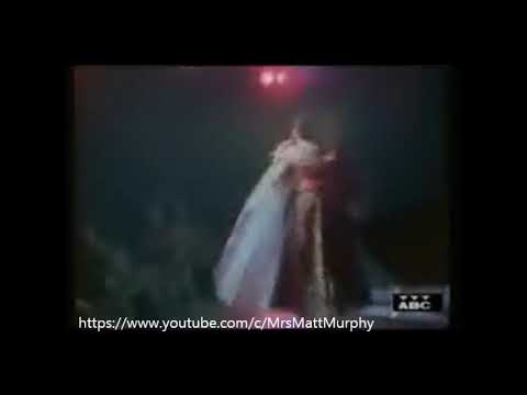 Aretha Franklin — Aretha Franklin - "Spirit in the Dark" & " Reach Out and Touch" - Olympia Paris 1971 LIVE