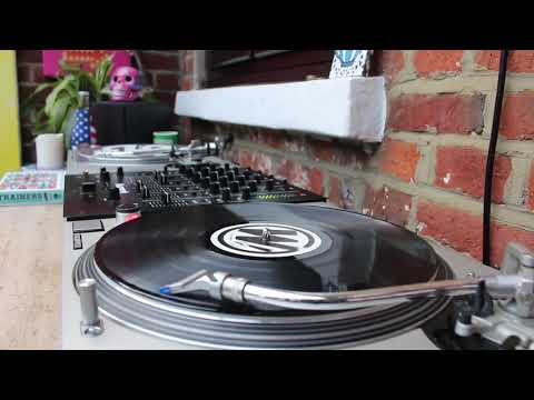 Wonderland Avenue — Wonderland Avenue - Journeyman (Whoop! Records) Digweed