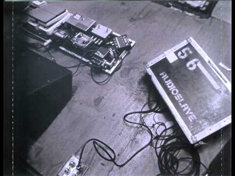 Audioslave — Audioslave - Out Of Exile (Studio Version)