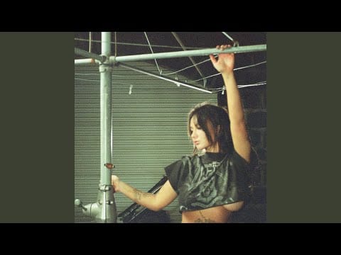 Mallrat — The Light Streams in and Hits my Face
