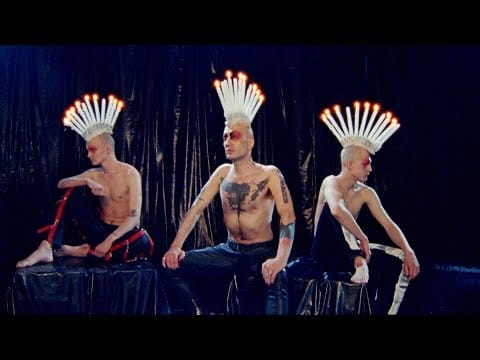 Little BIG — LITTLE BIG - PUNKS NOT DEAD (OFFICIAL MUSIC VIDEO)