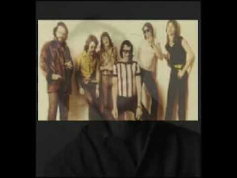 Jo Jo Zep And The Falcons — Jo Jo Zep & The Falcons - 'Shape I'm In' [1979 single with lyrics]
