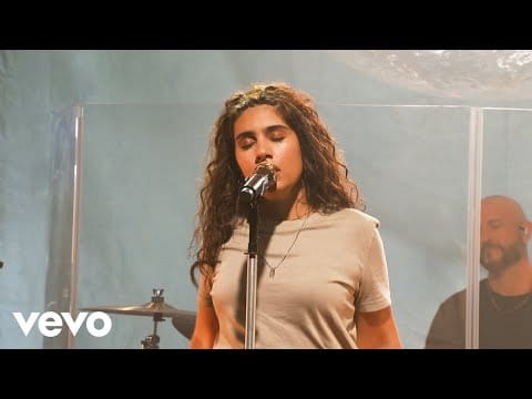 Alessia Cara — Best Days (In the Meantime Live)