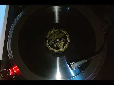 Johnny Marvin — Johnny Marvin, Ed Smalle - A Precious Little Thing Called Love -- Victor 21892 (1929)