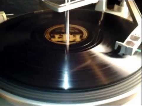 Louis Prima And His Orchestra — Louis Prima aHO - I'll Walk alone
