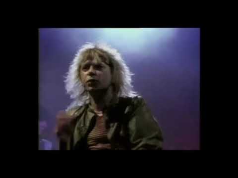 Magnum (3) — Magnum - Need a lot of love (live)