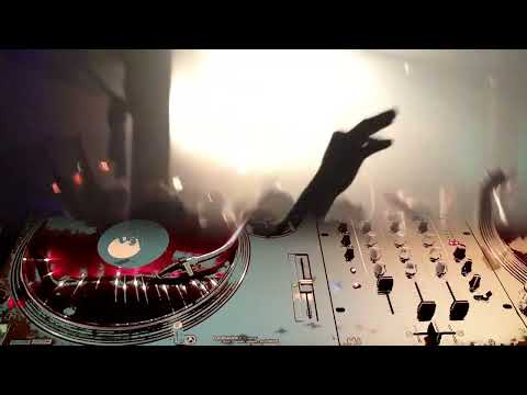Chuky — Masterfiffo Presents Chuky – Happy Fan (Activy Mix By Dr. Dj Cerla) [1998]
