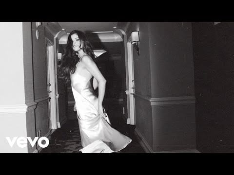 Selena Gomez — Me & The Rhythm