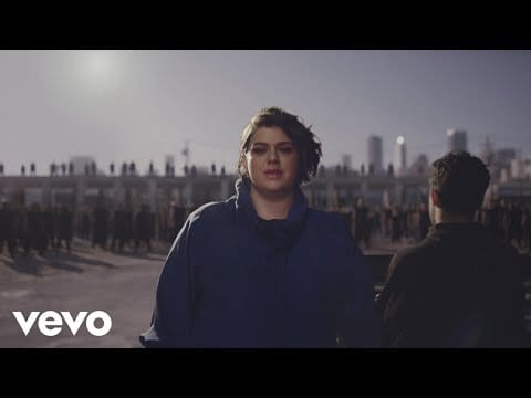 Mark Ronson — Mark Ronson - Don't Leave Me Lonely (Official Video) ft. Yebba