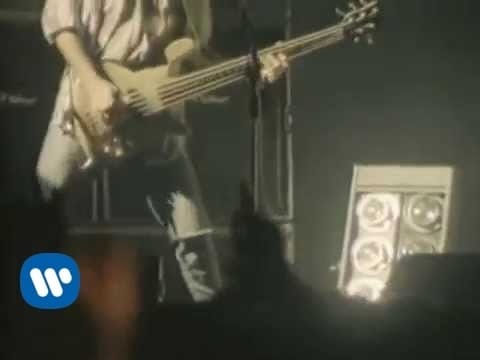 Luciano Ligabue — Ligabue - Urlando contro il cielo (Official Video)