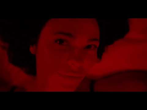Nina Kraviz — nina kraviz - tarde (official music video)