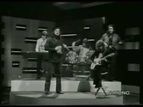 Nomadi — I Nomadi - Gordon (1975) + intervista_xvid.avi