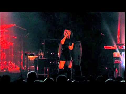 Goldfrapp — Goldfrapp - Strict Machine [Live at Somerset House]