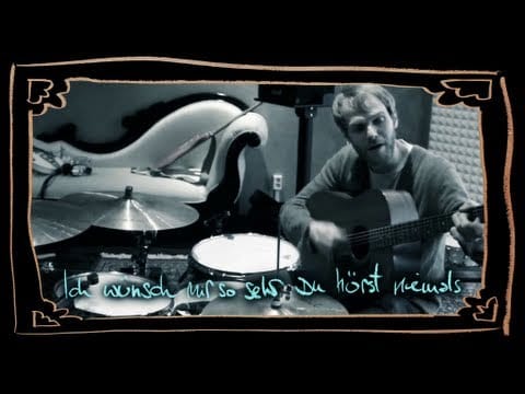 Sportfreunde Stiller — Sportfreunde Stiller - Applaus Applaus (Lyric Video)