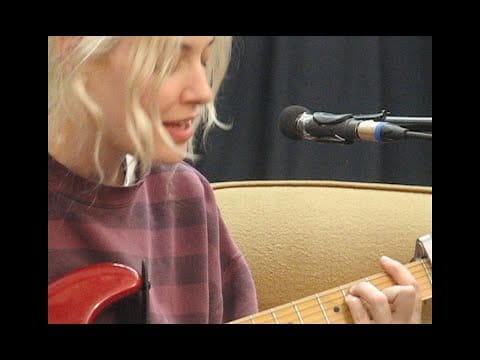Men I Trust
 — Men I Trust - All Night (garage session)