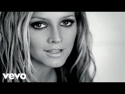 Ashlee Simpson — Ashlee Simpson - Invisible (Official Video)