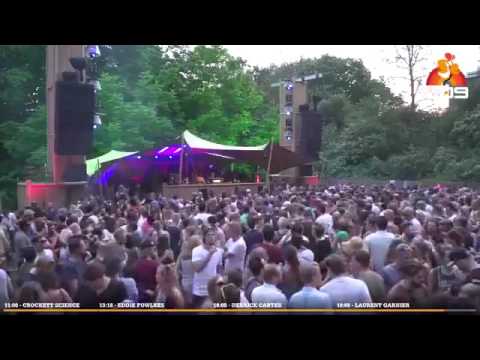 Hell — Laurent Garnier plays DJ Hell - Car Car Car (Fango Needs A New Car Remix) at the 909 Festival