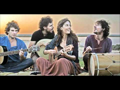 Josephine Foster — Josephine Foster & The Victor Herrero Band - Los Reyes de la Baraja