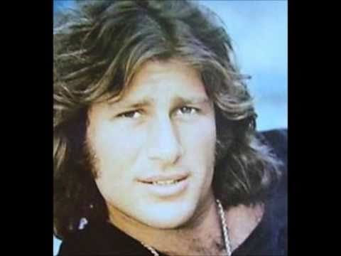 Mike Brant — Mike Brant - Laisse-moi t'aimer