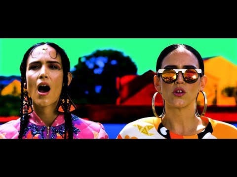 La Chica (3) — LA CHICA - SOLA (Official Video)