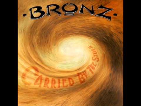 Bronz — Bronz-Two Silhouettes