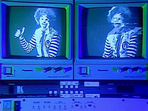 Frankie and the Witch Fingers — Frankie and the Witch Fingers - Futurephobic (Official Video)