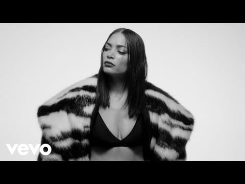 Elodie (14) — Elodie - Una Come Cento (Visual)