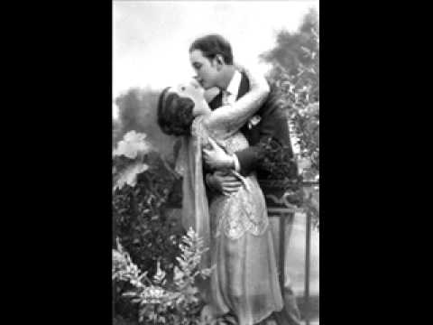 Fred Waring & The Pennsylvanians — Fred Waring's Pennsylvanians - To Be In Love (Espesh'lly With You) 1929
