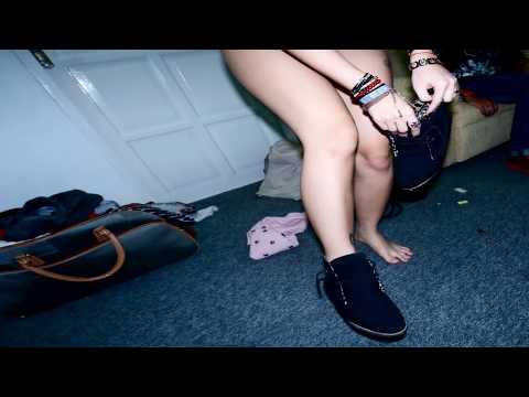 Prinz Pi — Du bist - Prinz Pi (Lyrics) Rebell ohne Grund