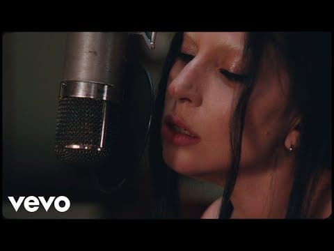 Lady Gaga — Disease (The Antidote Live)