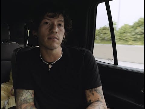 Twenty One Pilots — Josh Visits Fans at the Cinema Experience