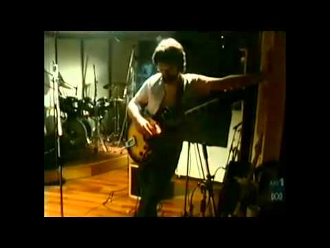 Gerry Rafferty — GERRY RAFFERTY It's Gonna Be A Long Night (HD & Restored)