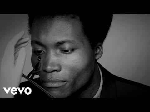 Benjamin Clementine — Benjamin Clementine - I Won’t Complain (Official Video)