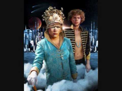 Empire Of The Sun — Empire Of The Sun - Walking On A Dream (Mobin Master Remix)