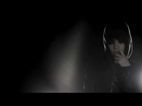Crystal Castles — Crystal Castles "COURTSHIP DATING" Official