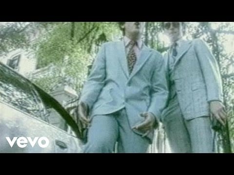 Plastilina Mosh — Plastilina Mosh - Niño Bomba