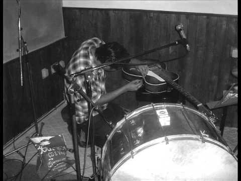 Bloodshot Bill — Bloodshot Bill "Treat Me Right" (hog maw-903) Insane Rockabilly One Man Band
