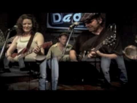 Edie Brickell & New Bohemians — Walk On The Wild Side (Lou Reed) - Edie Brickell & New Bohemians