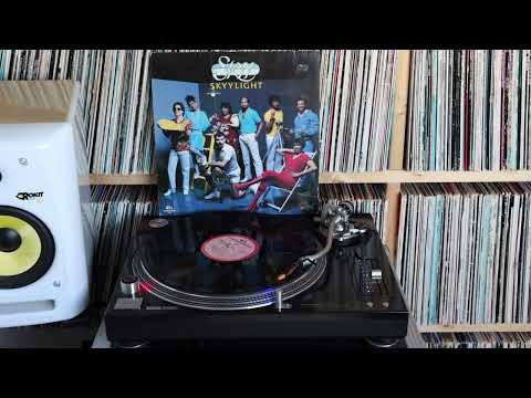 Skyy — Skyy - Skyylight (1983) - B1 - Hey Girl