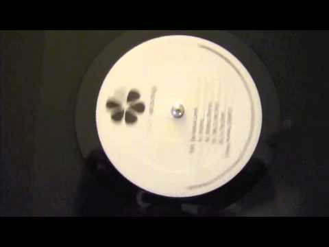 Demarkus Lewis — Demarkus Lewis - Waiting (remix)